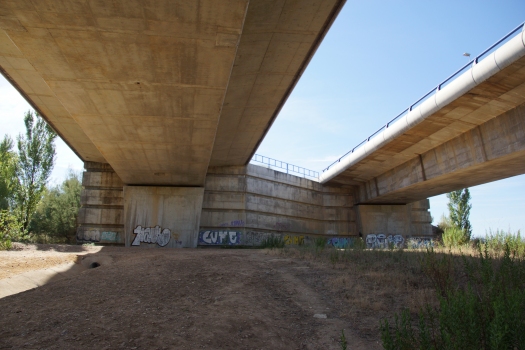 Südliche Brücke des Autobahnrings von Valladolid 