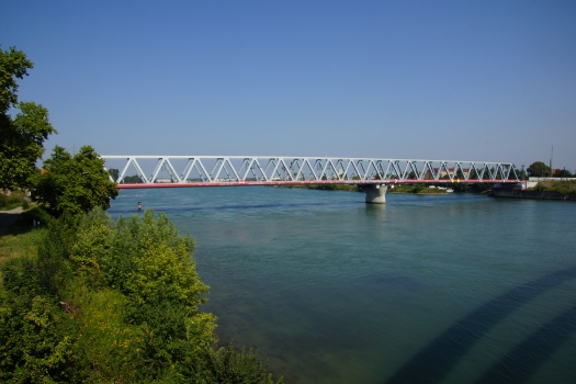 Neue Eisenbahnbrücke Straßburg-Kehl