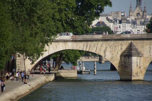 Pont-Royal