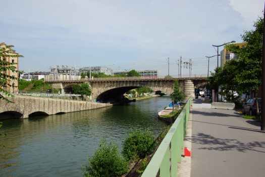Eisenbahnüberführung Canal Saint-Denis
