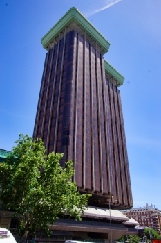 Colón Towers