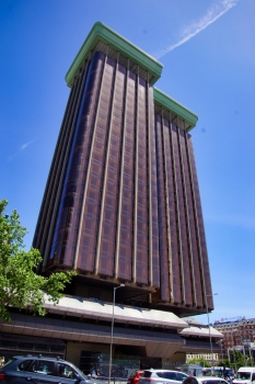 Colón Towers