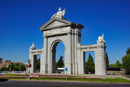 Puerta de San Vicente