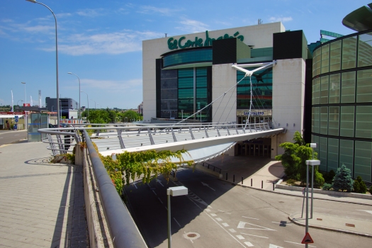 Fußgängerbrücke zum Einkaufszentrum Sanchinarro