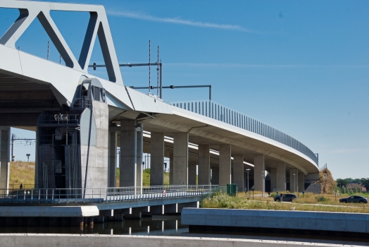 Autobahnhochbrücke K034 (A11)