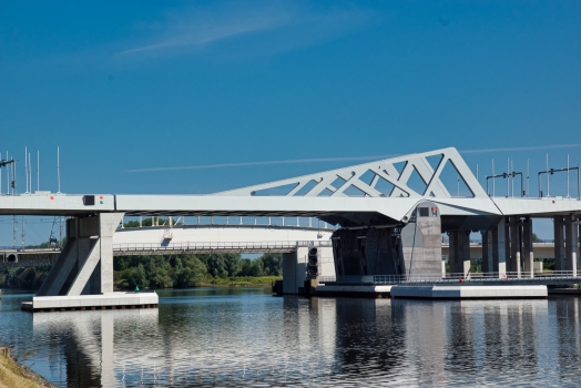A 11 Bascule Bridge 