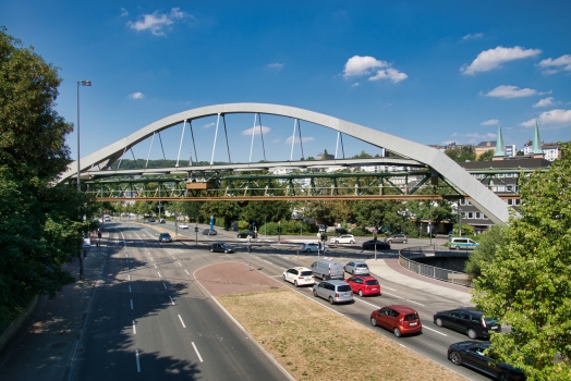 Superstructure de monorail suspendu d'Ohligsmühle
