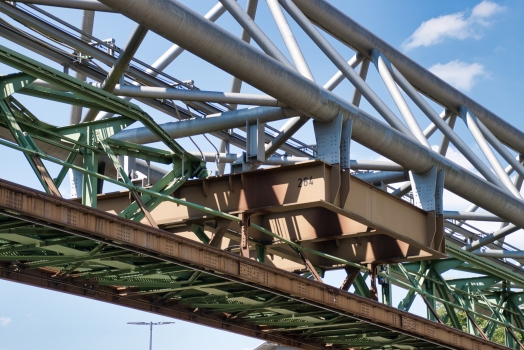 Superstructure de monorail suspendu de la Bembergstrasse 