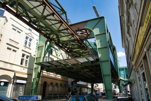 Sonnborner Straße Station