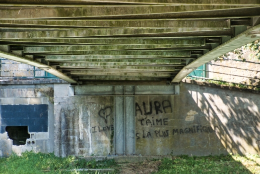 Verdun Footbridge