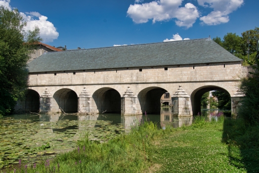 Pont-Ecluse de Saint-Amand