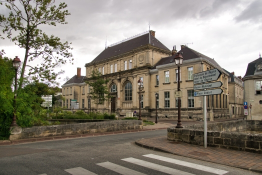Palais de justice de Châlons-en-Champagne