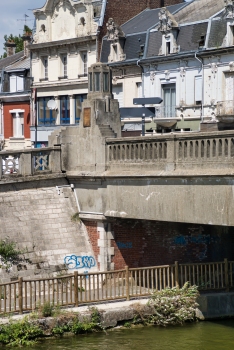Brücke über den Kanal von Saint-Quentin
