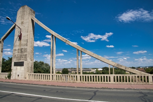 Laon Suspension Bridge