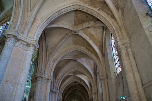 Église Saint-Pierre de Chartres