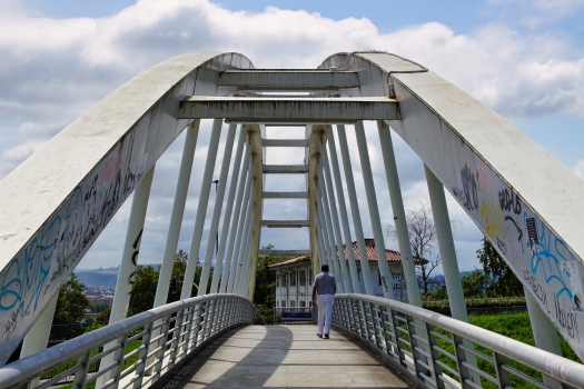 Geh- und Radwegbrücke Cazoña