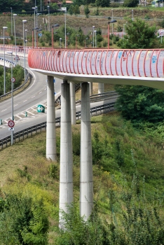 Geh- und Radwegbrücke Ortuella II 