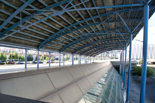 Ansio Metro Station