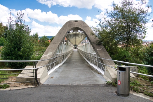 Footbridge over A-8