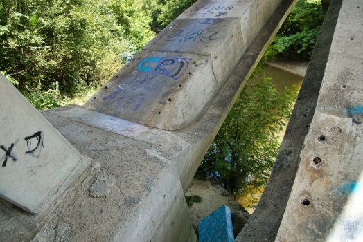 Metrobrücke über den Nervión 