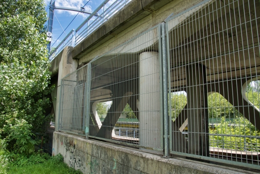 Pont-metro sur le Nervión