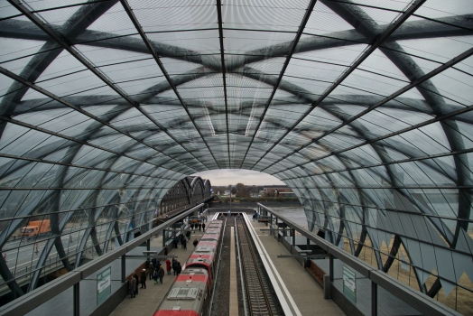 Elbbrücken Metro Station