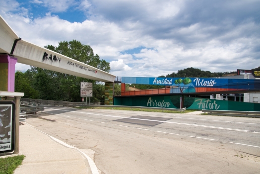 Geh- und Radwegbrücke Sant Celoni 