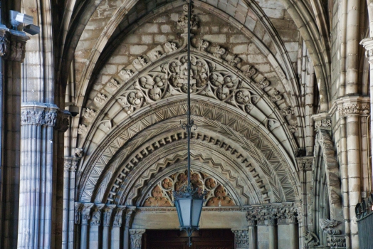 Cathédrale-Basilique Sainte-Croix-et-Sainte-Eulalie