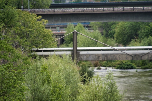 Rohrbrücke über den río Manzanares 