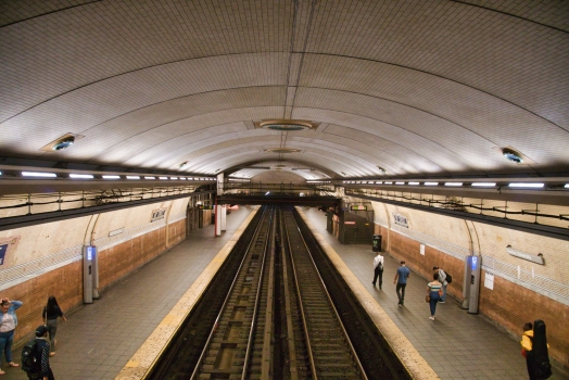 181st Street Subway Station (Broadway – Seventh Avenue Line)