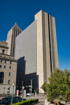 William S. Moorhead Federal Building