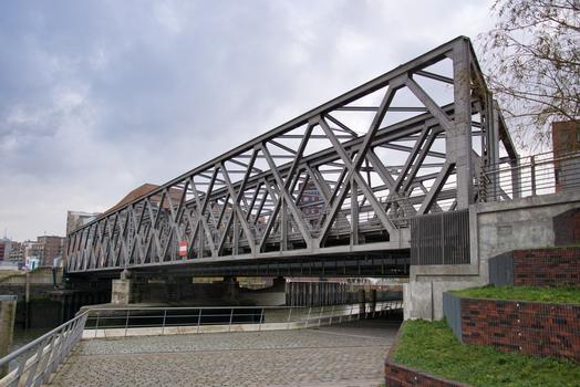 Magdeburger Brücke (Eisenbahn) 