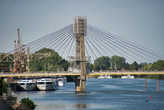 Bourgogne Bridge