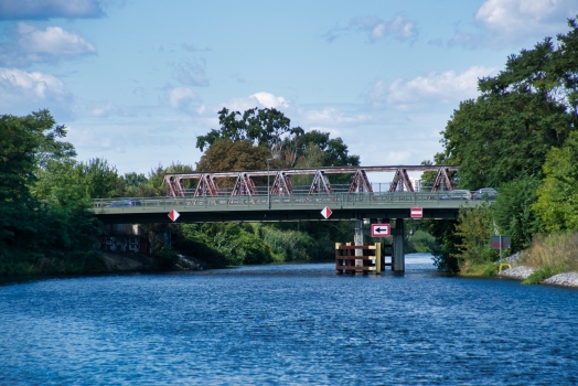 Pont d'Altglienicke (temporaire)