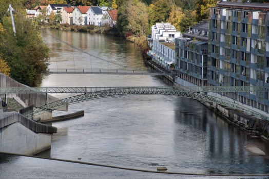 Fußgängerbrücke Wasserkraftwerk Keselstraße