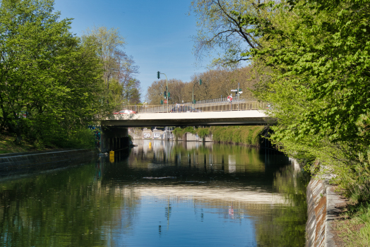 Zossener Brücke
