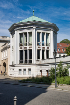 Palais Unter den Linden