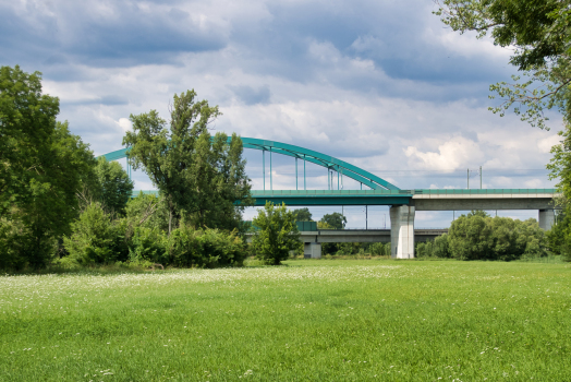 Saale-Elster Viaduct