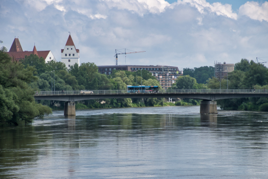 Konrad-Adenauer-Brücke 