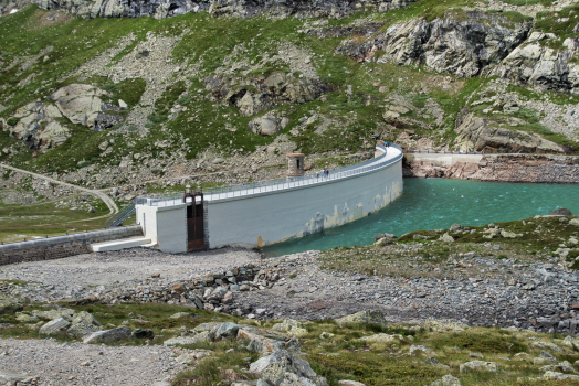 Lago Bianco Süd Dam