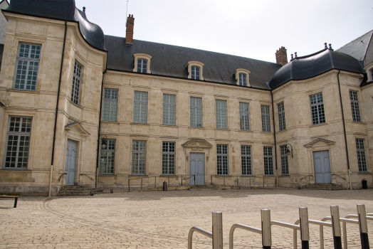 Orléans Episcopal Palace