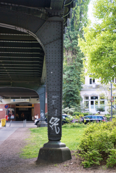 Pont-métro Uhlandstrasse / Eilenau