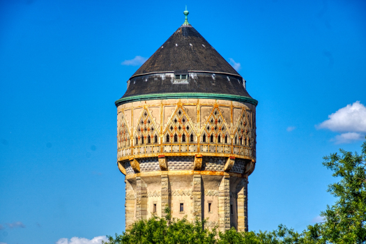 Wasserturm am Bahnhof von Metz 
