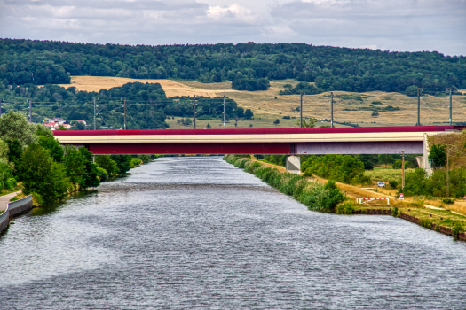 Moselkanal-Viadukt