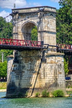 Beauregard Suspension Bridge