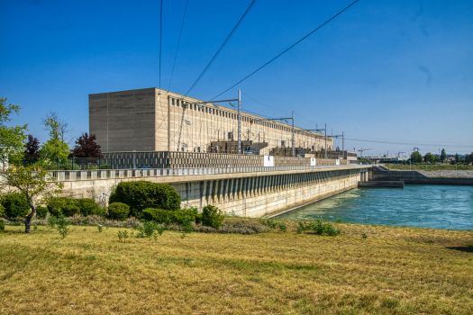 Wasserkraftwerk und Schleuse Bourg-lès-Valence