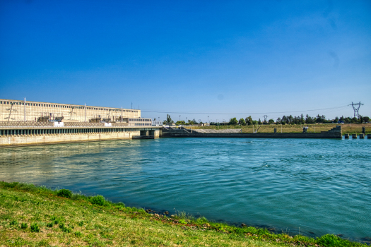 Wasserkraftwerk und Schleuse Bourg-lès-Valence 
