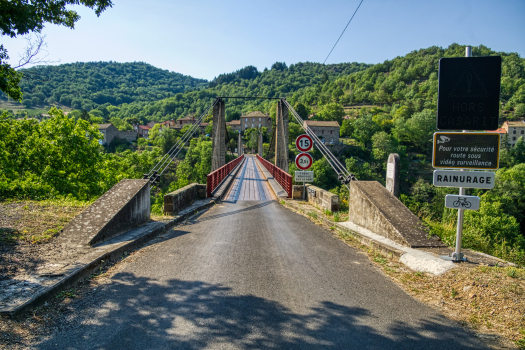 Pont suspendu de Saint-Ilpize