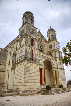Église Saint-Clément de Saint-Clément-des-Levées 