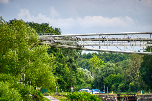 Rohrbrücke Ville-sur-Haine
